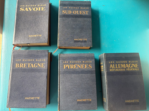 Lot guides bleus hachette - lot,