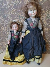 Deux Poupée ancienne