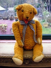 Désiré ours ancien très