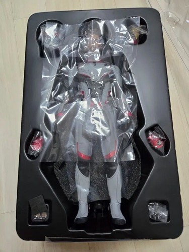 Hot toys mms324 - 1/6, first