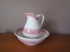 CUVETTE ET GRAND BROC DE