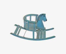 cheval à bascule ancien en