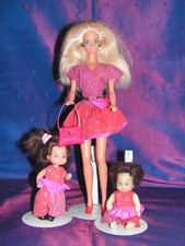 BARBIE   et ENFANTS        n° 2454    FAMILLE HEUREUSE     1989