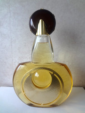 VERRERIE BEL OBJET DE VITRINE