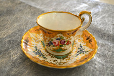 tasse et sous tasse porcelaine XIX e