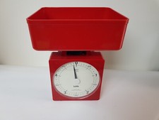 Ancienne balance de cuisine mécanique Design LAICA rouge Années 70 Vintage