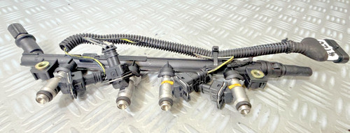Rampe injection 4 injecteurs - 4,