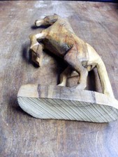 Cheval tout en bois ancien