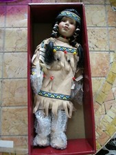 Poupee habillee vetements - habillee,