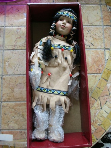 Poupee habillee vetements - poupee,
