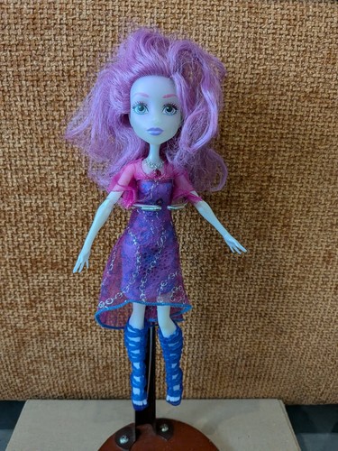 Poupée monster high - monster, mattel