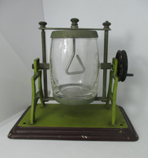 Ancien Modèle De Locomotive À Vapeur Märklin Baril En Tôle