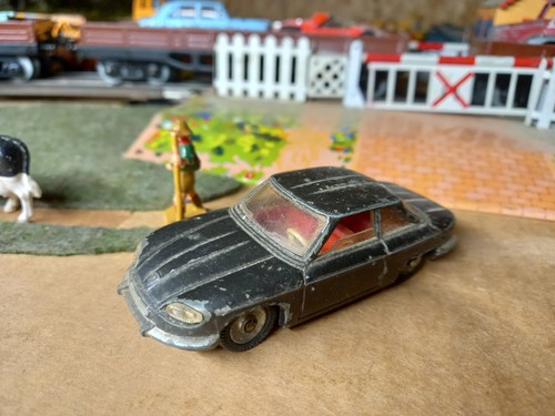 Dinky toys france - dinky,