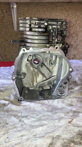 Carter moteur cylindre - , briggs