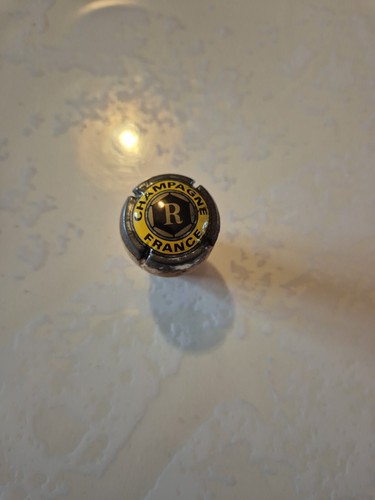 Capsule champagne ancienne - champagne,