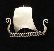 Broche Anton Michelsen bateau