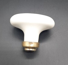Poignée de porte ancienne en porcelaine blanche et laiton - Ovale TBE N01
