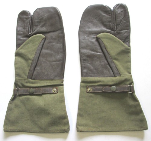 Paire gants de - de,