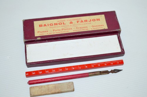 Boite porte plume - porte, gomme