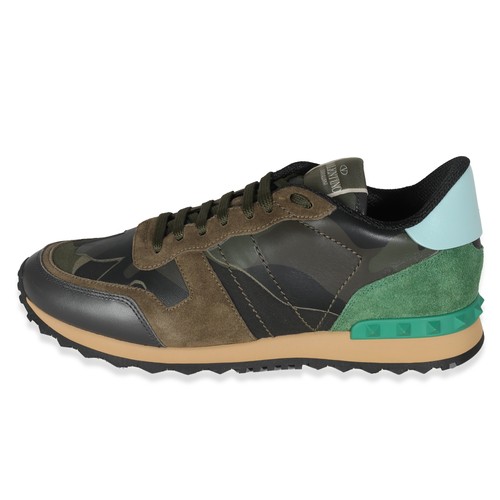 Valentino - -,