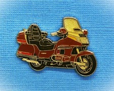 1 PIN'S / MOTO / HONDA GL1800 GOLDWING TOUR TOURING . J.Y. Ségalen Collection.