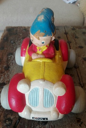 Jouets anciens voiture oui - jouets,
