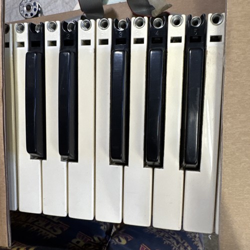 Korg kurzweil k 2000 - x2,i4, k-2000