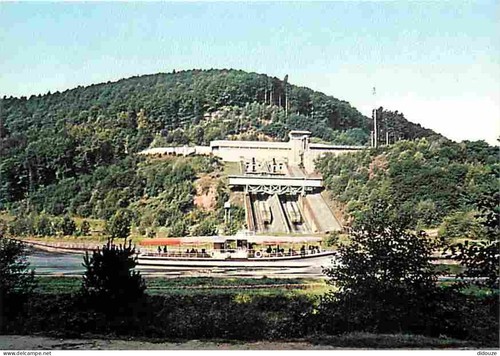 Carte postale saint - -, 57