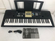 Yamaha YPT-220 Piano Keyboard