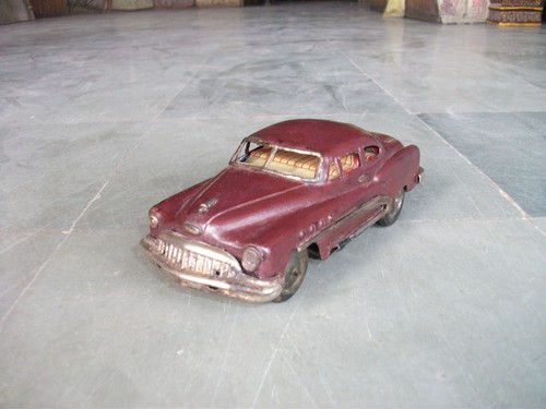 Voiture jouet fer blanc - en,