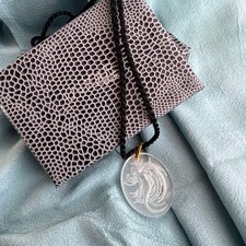 Pendentif en cristal LALIQUE