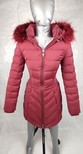 GUESS NEUF doudoune manteau veste longue rouge bordeaux capuche fourrure amovibl