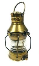 Ancienne lampe à pétrole