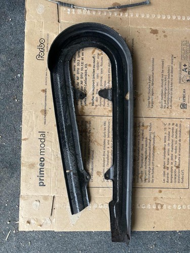 Cache chaîne yamaha 125 - cache, sr