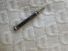 Crayon porte mine en argent massif Art Nouveau décor de Houx