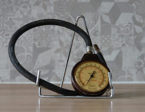 Ancien testeur pression de - de,