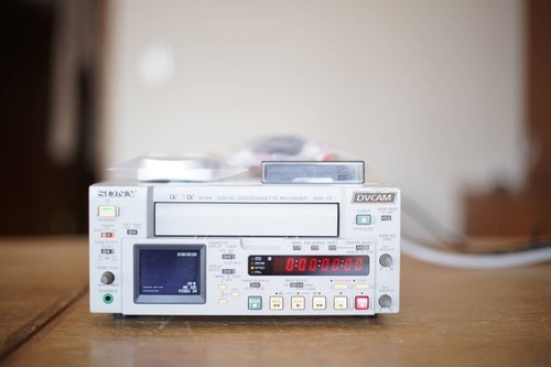 Titre sony dsr - titre, dsr-25