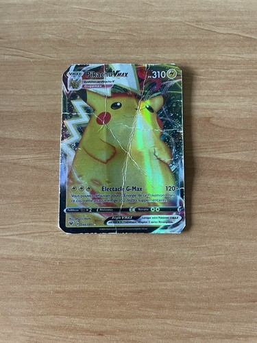 Carte pokemon pikachu vmax - pokemon,