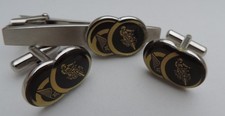 Lot de boutons de manchette et