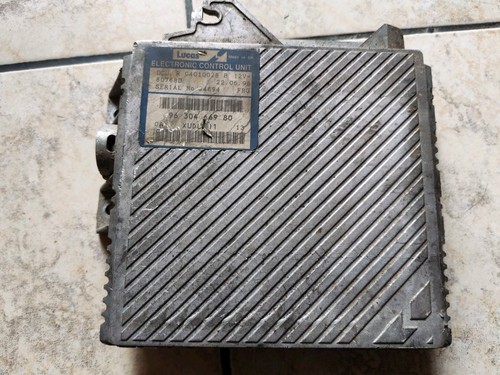 Calculateur moteur peugeot - calculateur,