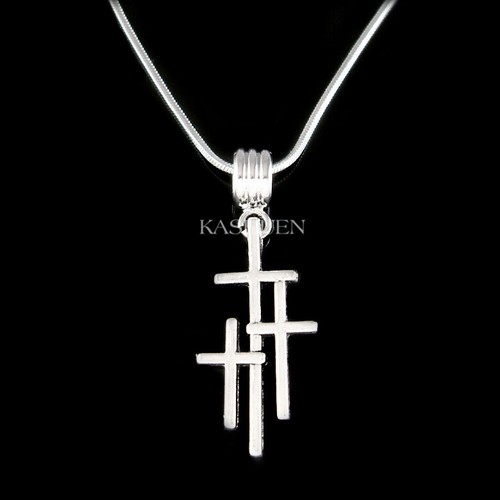Triple croix - dieu, lord