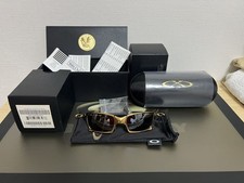 Lunettes de soleil OAKLEY