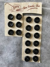 LOT DE 24 BOUTONS DE COUTURE