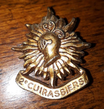 Insigne militaire DRAGO Paris RC 2 Cuirassiers Royal REGIMENT CAVALERIE Armée