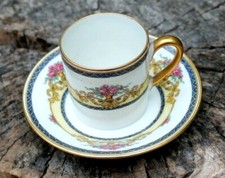 tasse et sous tasse porcelaine