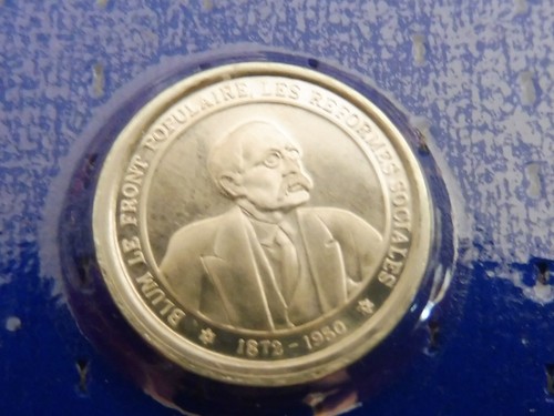 Superbe mini médaille argent - mÉdaille,