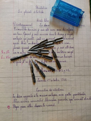 Boite plumes anciennes - de,