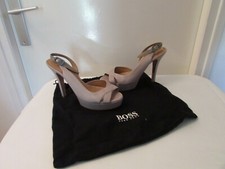 escarpins  hugo boss cuir gris