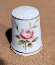 Dé  à coudre de collection