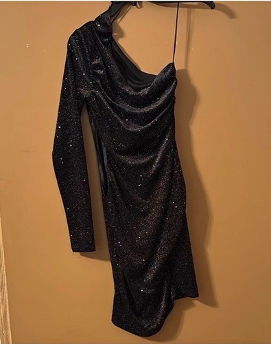 Black one shoulder - black, one-shoulder